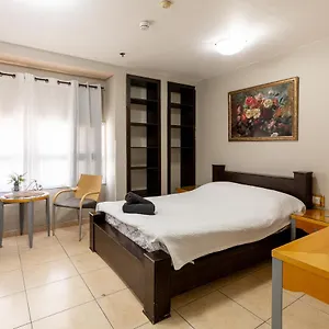 Little Hostel-5 Min Walk To The Hostel